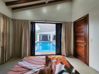 Sunset Oasis Waterfront - 5