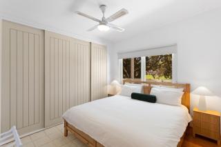 Cherry Retro at Silverleaves - Walk to the Beach - 1