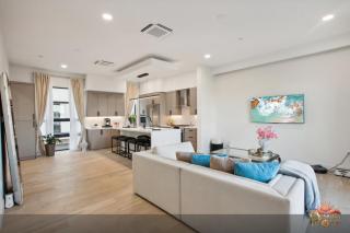 Scottsdale 3BR with Private XL Rooftop, 2Car Garage, Heated Pool & Hot Tub - 1