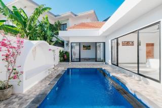 Artsya Villa - New &Modern 2BR Tropical Canggu Private Pool Villa - 0