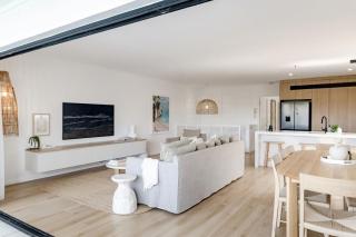 Sunny Luxury in Paradise Sunrise Beach Noosa - 5