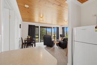 Little Sweetie - 2 Bedroom House - 2