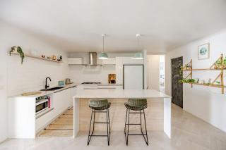 Surf Mist Beautiful Noosa Heads Family Home - 3