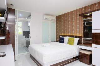 Urbanview Hotel DHelomi Homestay near UPN Veteran - 0