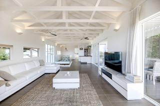 Aqua North on Ross Easy Walk to Beach Village - 2