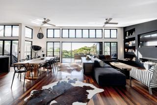 Absolute Beachfront House with Pool & Views - Marcus Beach - 6