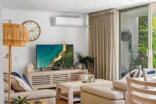 Beautiful Apt in Luxe Beachside Noosa Resort - 7