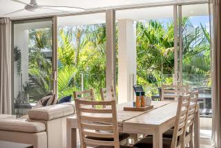 Beautiful Apt in Luxe Beachside Noosa Resort - 2