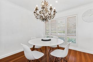 Noosa Tropical Beach Retreat Walk to Everything - 6