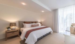 Heart of Sunshine Spacious Apt Pool and Garden - 2