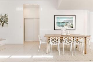 Sleek Stylish Family Beach House Near Junction - 6