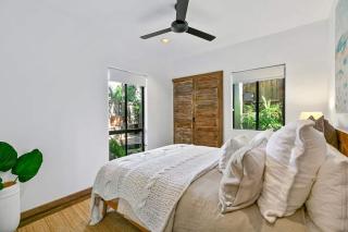 Pet Friendly Tropical Escape in Sunshine Beach - 2