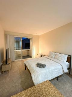 Marina Del Rey View 1BA & 2BA in MDR - Pool, Jacuzzi, Gym - 6
