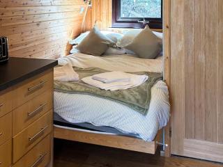 The Orchard - Ukc7804 - 5