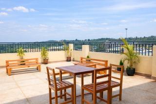 The Suneka Terrace 2BR with Den - 8