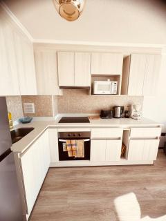 Espectacular Nuevo departamento, en la Serena, con piscina - 3