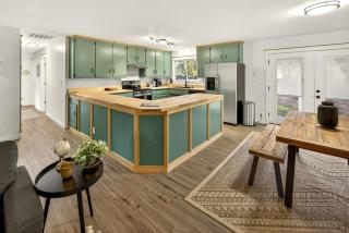 Redwoods Stopover- Near Hiking, Pet Friendly - 6