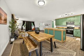 Redwoods Stopover- Near Hiking, Pet Friendly - 2