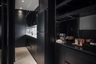 Haus Lebenlang Hoang Cau Lake - 4