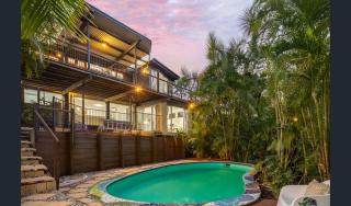 Indooroopilly Resort Style Family Stay W Pool A BBQ - 2