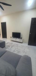 REZEKI MUEZZA 3BR2B Cozy Homestay - 2