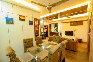 Stylish 3BR Luxury & Premium Comfort Gulshan - 1