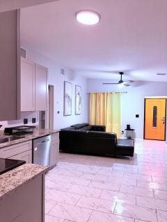 Game Day Getaway-Downtown Orlando - 3