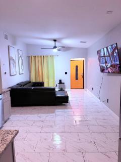 Game Day Getaway-Downtown Orlando - 4