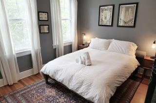 Historic Treasure Adams Morgan House - 0