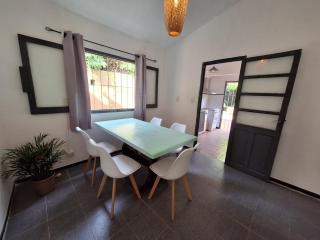 Muy acogedora, bella zona y excelente ubicación - 8