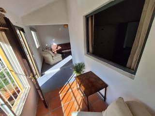 Muy acogedora, bella zona y excelente ubicación - 4