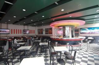 Hotel Supreme Convention Plaza - 5