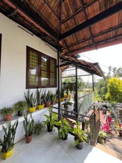 MaryLand Homestays - 8