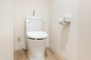 -Higashi Shinjuku 1009- - 5