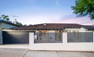 24 FREE Parking & Easy Perth Ferry Access - 7