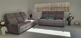 Quiet Spacious Room in a Shared Family Home in Yarrabilba - 5