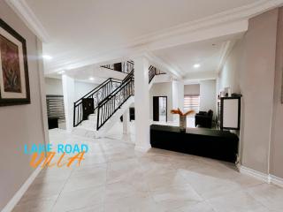 Lake Road Villa - Solar Power & Starlink Internet - 3