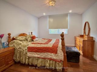 3409 McDowell Drive Mississauga Ontario L5M6R7 - 0