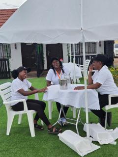 Shado's residence self catering cotages - 9