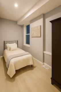 Beautify Fully Equiped Unit, 5 minutes from the Arch - 2