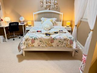 Scorpio House Langley- ROOM 3 - 0