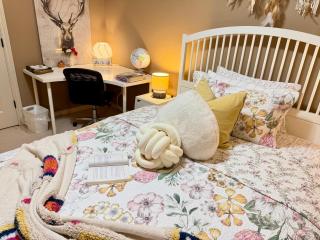 Scorpio House Langley- ROOM 3 - 8