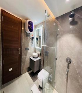 Saltstayz Splash Residence Sector 45 - 5