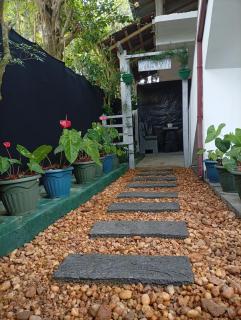 Padumaweera Holiday Inn - 3