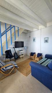 Little Pearl in Bettys Bay - 3