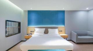 Green Tree Inn Urumqi San'gong Metro Station Exit - 9