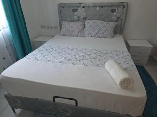 Bstan Homes 3 Bedroom Mombasa With AC - 7