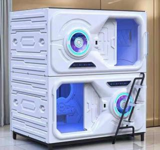 Belgrade Airport Space Capsule Beds - 1