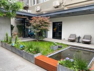 Qiuguo Hotel (Beijing Chaoyangmen Sanlitun Branch) - 2