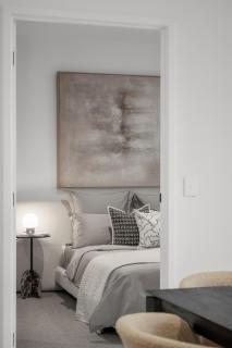 Ocean Glimpse - A Designer Sub-Penthouse at 333STK - 3